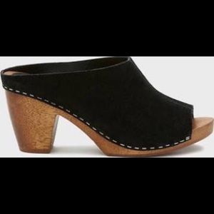 Kelsi Dagger Bergen Suede Clog Sandals Black